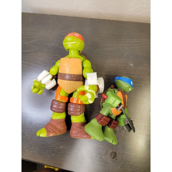 Teenage Mutant Ninja Turtles Michelangelo and Leo - Picture 3 of 9